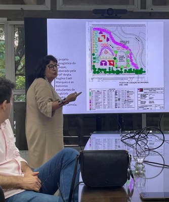 Professora Regina Coeli apresenta o projeto de revitalização do Bosque da Vida