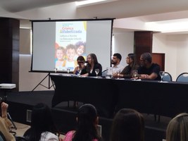 Projeto Leitura e Escrita na Educação Infantil realiza seminário em Alagoas