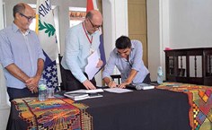 Professor Expedito assina termo de cooperação como testemunha