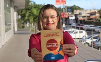 Guia de Materiais para uma Educação Antirracista será lançado na Bienal