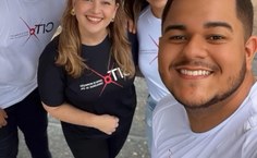 Aline Fidelis (centro) e mestrandos do ICF