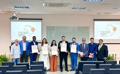 Pesquisador Edeildo Ferreira  é diplomado para a área de Química da Academia Brasileira de Ciências