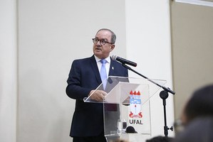 Mário Jucá é escolhido membro titular da Academia Alagoana de Educação