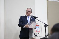 Mário Jucá é escolhido membro titular da Academia Alagoana de Educação