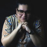 Professora de Teatro tem dramaturgia publicada em coletânea nacional