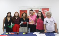 Evento discutiu comunicação, feminismos e a luta histórica de mulheres em busca dos seus direitos