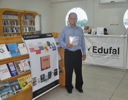 Ufal se despede do fotógrafo Manoel Mota, servidor que eternizou muitos momentos