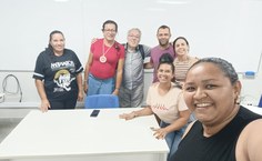 Estudantes do curso de especialização da Ufal que participaram da elaboração do livro
