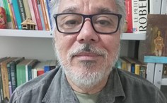 Organizador da obra, professor Evaldo Mendes da Silva