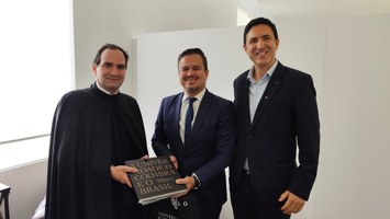 Ufal oficializa protocolo de intenções para grande convênio com Universidade de Coimbra Ufal oficializa protocolo de intenções para grande convênio com Universidade de Coimbra
