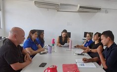 Reunião na Unidade Educacional de Santana do Ipanema