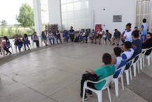 Projeto Circularte com oficina no CIC, com participação de alunos da Escola Municipal Maria Carmelita Cardoso Gama