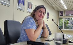 Professora Rosaline Mota