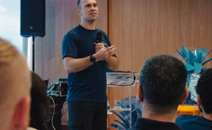 Professor Rodrigo Peixoto