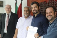 Pedro Sales, para a Foufal/Campus A. C. Simões