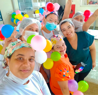 Profissionais do setor de Hotelaria criaram um meio de acolher melhor pacientes e acompanhantes internados no Hospital