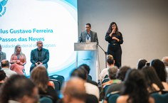 Professor Marllus Neves