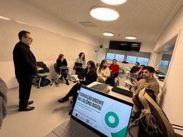 Experiência da Educação a Distância é apresentada na Universidade do Porto