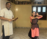 Professora da Ufal realiza capacitação em dança na Índia