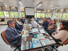 FNDE visita Nees da Ufal para fortalecer parcerias em inovação educacional