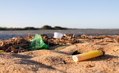 Lixo na praia