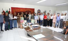 Participantes da reunião sobre a expansão do CTEC