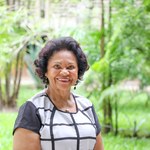 Servidora Janda Alencar se aposenta após 47 anos de atividades