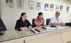 Professora Leonea Santiago, a vice-reitora Eliane Cavalcanti e o chefe de gabiente João Paulo