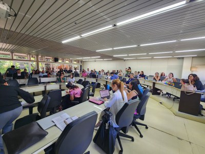 Novos gestores durante acolhimento para conhecer o funcionamento e principais diretrizes da universidade