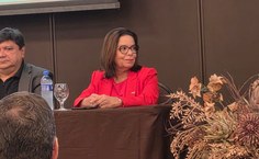 Presidente da Capes, Denise Pires de Carvalho