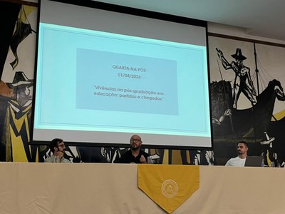 Professor do Cedu, João Paulo de Lorena, em palestra na UFMG