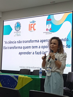 Professora da UE Penedo realiza palestra em evento internacional de aquicultura