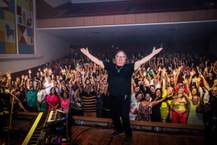 Guilherme Arantes encantou a plateia com show que mesclou seus grandes sucessos e músicas do novo álbum