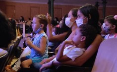 Crianças da UEI no Teatro Deodoro