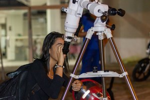 Projeto Céu no Campus realiza observações astronômicas na Ufal