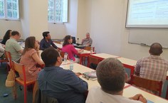 Professor David Cranmer durante apresentação no simpósio