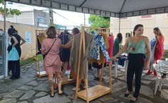 Bazar promove o desapego e o incentivo para fazer a moda circular