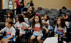 Crianças do Colégio de Aplicação da Ufal visitam Bienal e se encantam