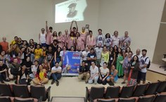 Início do evento no auditório da Reitoria