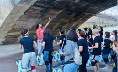 Grupo percussivo Timbodé, em Bordeaux