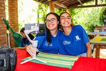 Bolsistas da Pinacoteca fizeram registro da visita para redes e divulgação do projeto Pina Visita