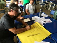 Formação do Sinpete leva letramentos para escolas com foco na adolescência