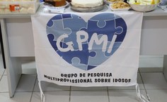 Projeto proporciona um espaço para troca de experiências entre pessoas idosas