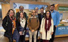 Em Dublin, na Irlanda, o Nees esteve no Digital Publishing Summit 2025, um dos principais fóruns internacionais sobre inovação em publicações digitais