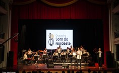 Orquestra Som do Nordeste no Teatro Deodoro, em Maceió