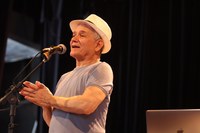 Durante o Femupe, Antônio Nóbrega reinterpreta as raízes culturais da arte que nasce do povo