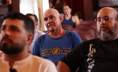 Femupe 2026 teve palestra do violinista, cantor e pesquisador Antônio Nóbrega
