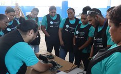 Oficina de remanufatura de resíduos eletrônicos