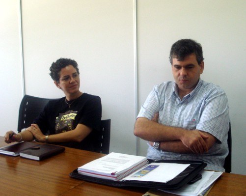 Paulo Mercado (à direita), coordenador do Pós-graduação do Cedu