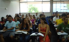 Sala cheia no curso de cálculo